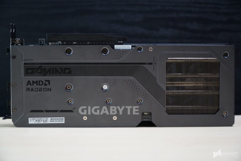 Gigabyte Radeon RX 9060 XT Gaming OC 16G 036
