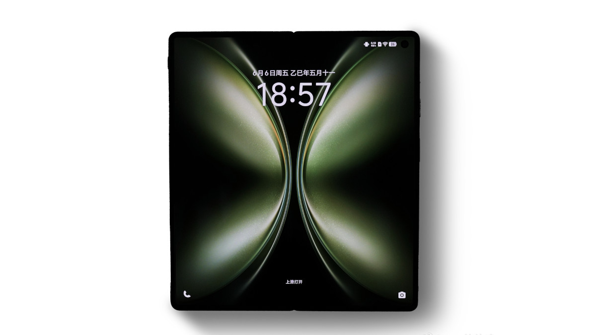 vivo X Fold 5 Official Image Reveals Side Button and Inner Display Details